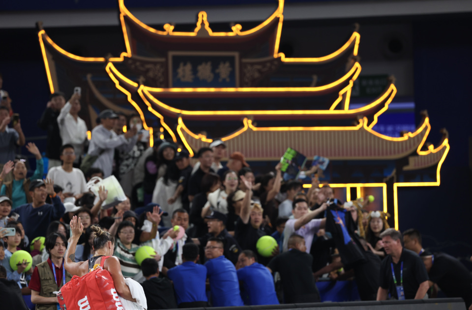 萨巴伦卡在, 比赛中, QE 萨巴伦卡在, 比赛中, QE